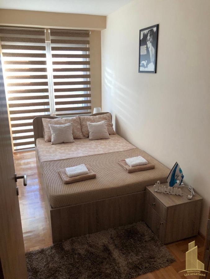 Mirkovic Lux Apartman Ni エクステリア 写真