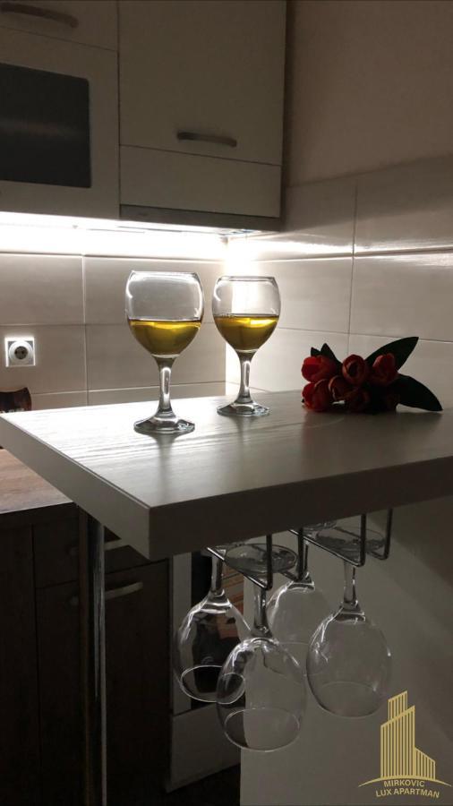 Mirkovic Lux Apartman Ni エクステリア 写真
