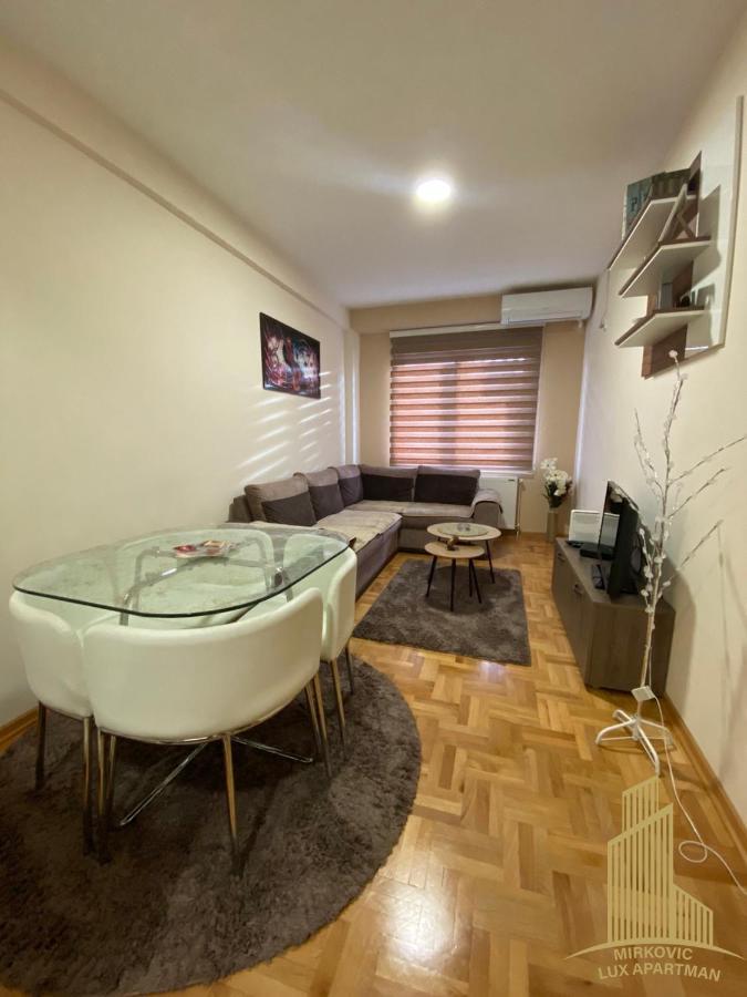 Mirkovic Lux Apartman Ni エクステリア 写真