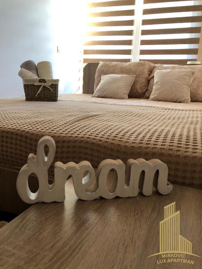 Mirkovic Lux Apartman Ni エクステリア 写真