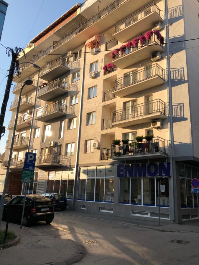 Mirkovic Lux Apartman Ni エクステリア 写真
